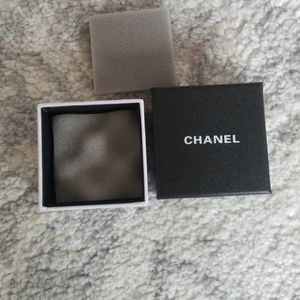 Chanel earring box